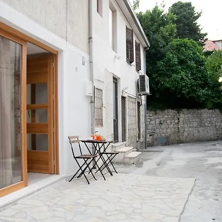 Apartamento Studio Mornar *